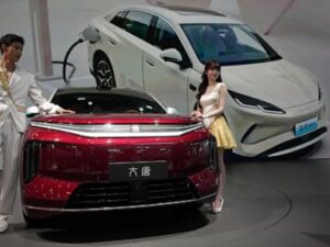 China’s passenger car exports surge nearly 85% in April as domestic sales slump